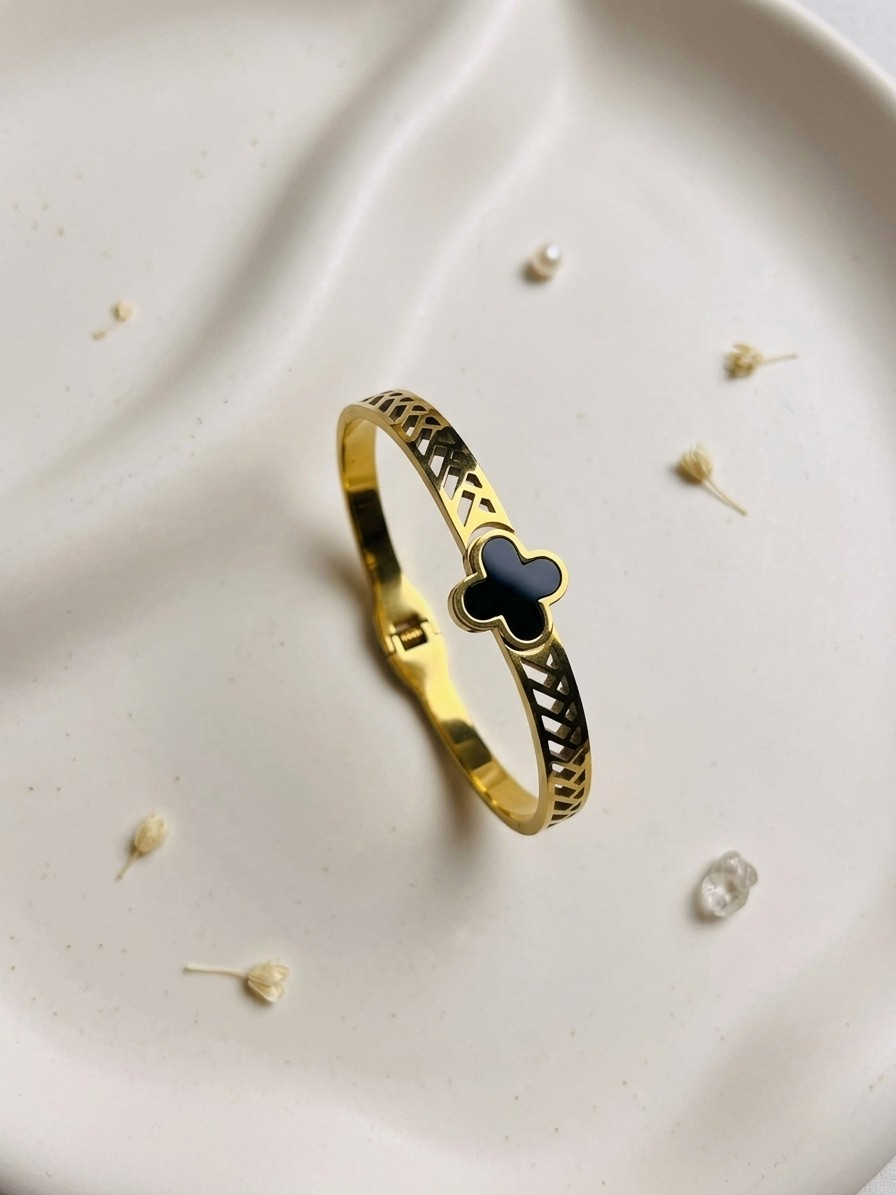 Clover Handcuff Bangle