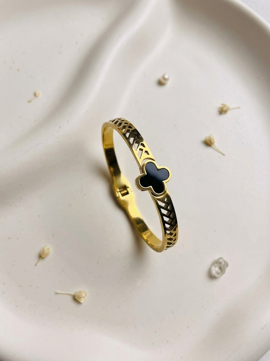 Clover Handcuff Bangle
