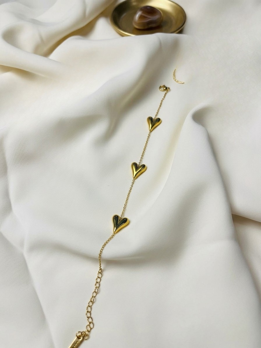 Golden Hearts Charm Bracelet