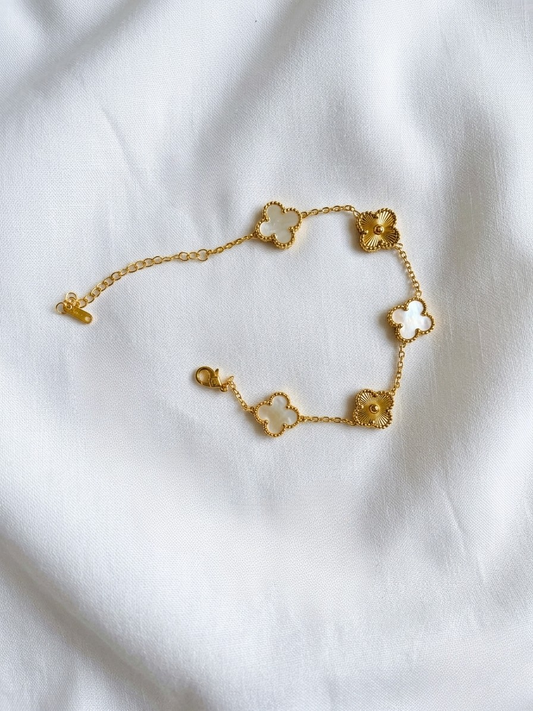 Bloom Clover Bracelet