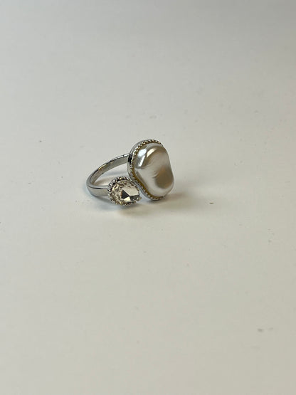 Celeste Pearl Duo Ring