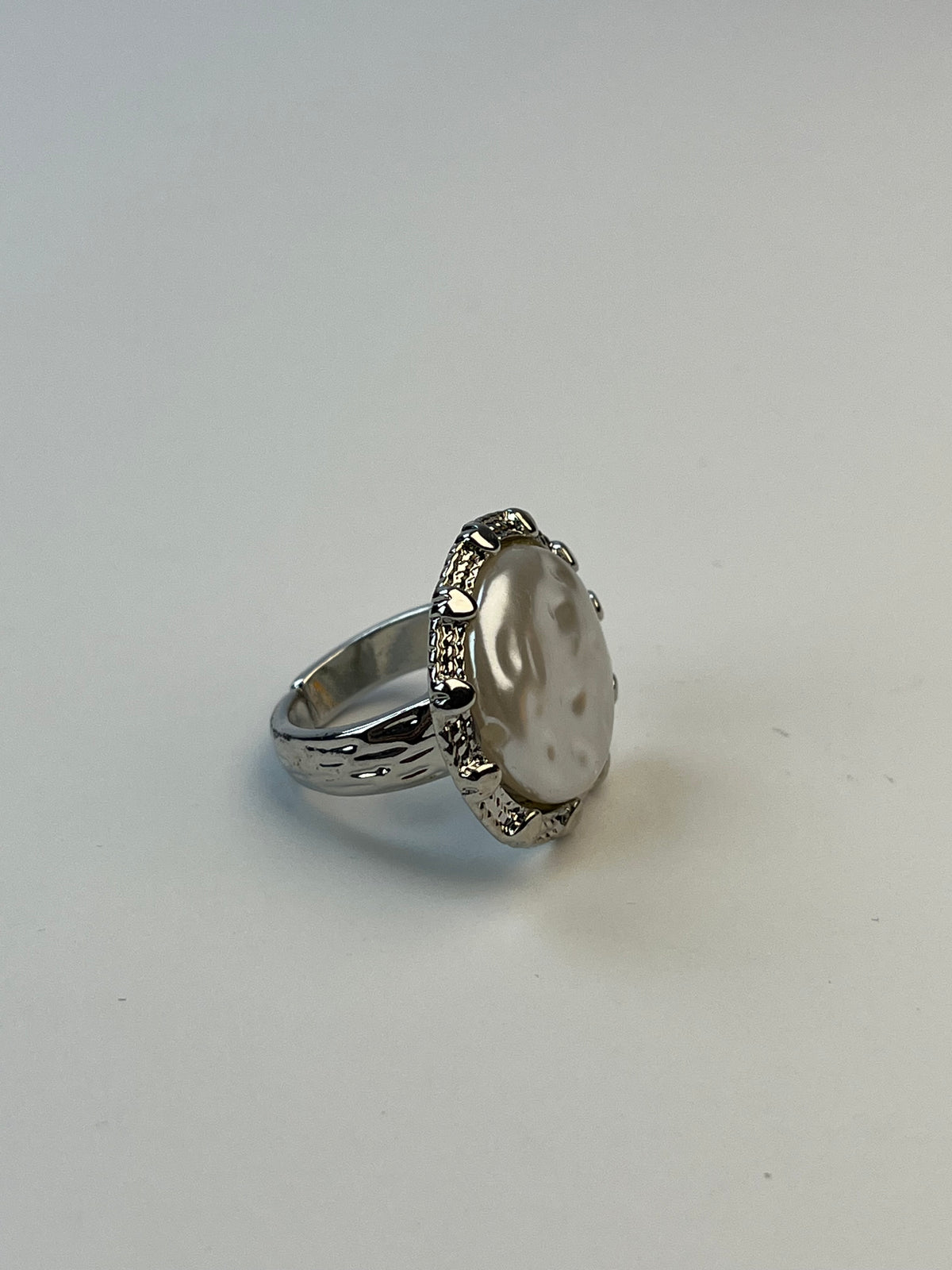 Pearl Muse Ring