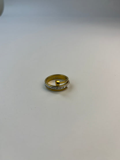 Nail Ring